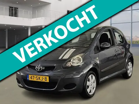 Toyota Aygo 1.0-12V Comfort Navigator 90.400 km +NAP NL-auto