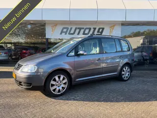 Volkswagen Touran 2.0-16V FSI Trendline LMV | Climate Control