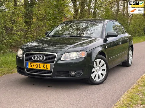 Audi A4 Limousine 2.0 TFSI Advance | Automaat + Cruise + Navi Nu € 3.450,- !!!