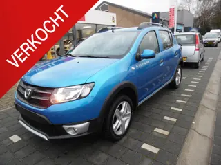Dacia Sandero 0.9 TCe Stepway Laureate  5 deurs, airco, cruise control, sportvelgen, navigatie enz.