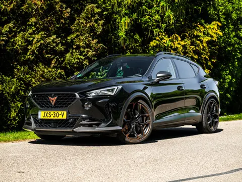 Cupra Formentor VZ5 | 390 PK! | Carbon | Dealer Oh | Uniek!