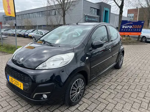 Peugeot 107 1.0 Access Accent - FACELIFT - 5 DEURS - NETJES !