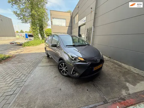 Toyota Yaris 1.5 Hybrid Executive Automaat Lage Km