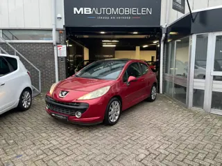 Peugeot 207 1.6-16V T Féline/Leder/lanoramadak/Sportfilter/JBL Geluidsinstallatie!