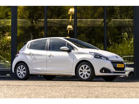Peugeot 208 1.2 PureTech Blue Lease Active (bj 2019)