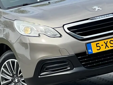 Peugeot 2008 1.2 PureTech Active Pack Premium Automaat - Spirit Grey - Android/Cruise - Keurig