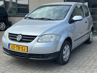 Volkswagen Fox 1.2 Trendline / Elect Ramen & Spiegels / Nette Auto / Inruilkoopje