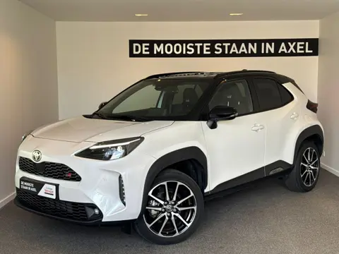 Toyota Yaris Cross 1.5 Hybrid GR Sport (bj 2023, automaat)