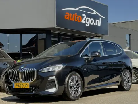 BMW 2 Serie Active Tourer 218i AUT7 M-SPORT LEDER NAVI CAMERA DIGI-DASH APPLE-CARPLAY LED LMV PDC