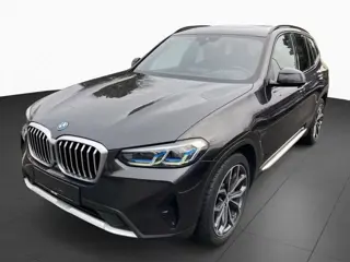BMW X3 xDrive30e ** LASER, LEDER, PANORAMA, TREKH, HuD, AKOUSTIC GLAS, 20-inch LMV ** 1e EIG - UNFAL