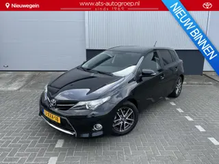 Toyota Auris 1.3 Trend Luxe | Navigatie | All Season Banden | Lm velgen | Stoelverwarming
