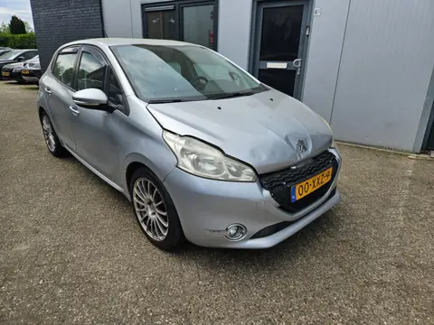 Peugeot 208 1.2 VTi Blue Lease|Airco|Navi|Cruise