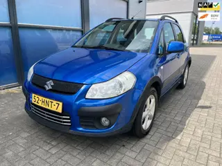 Mooie en nette Suzuki SX4 1.6 Exclusive