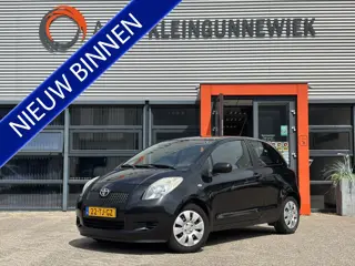 Toyota Yaris 1.0 VVTi Sol / Trekhaak / Airco / (bj 2006)
