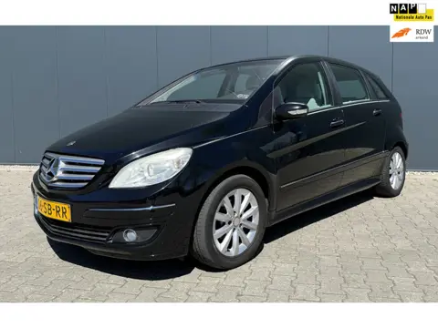 Mercedes-Benz B-klasse 170 Airco Trekhaak APK NAP