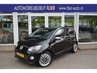 Volkswagen up! 1.0 60PK High Up! Black & White | Cruise | Navi | PDC | Orig. NL | NAP |