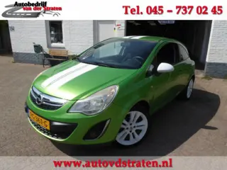 OPEL CORSA 1.2 Cosmo/Airco/Navi/ Sportief Uitgerust!!!