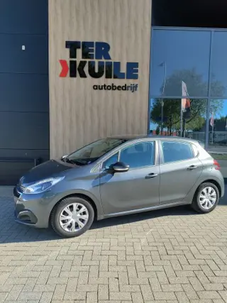 PEUGEOT 208 1.2 PURET. BLUE LION 2016 AC Nav 5drs