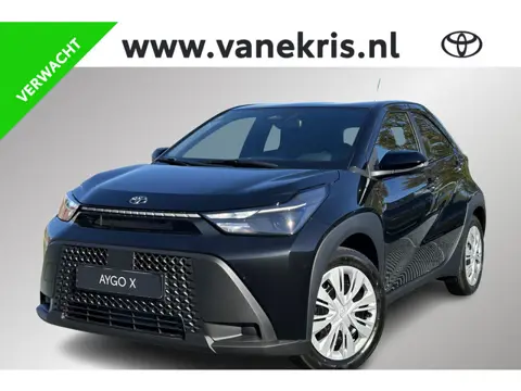 Toyota Aygo X Hybrid 115 play, Nieuw en in juni leverbaar met €2.000,- inruilpremie!!