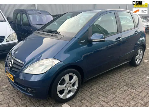 Mercedes-Benz A-klasse 160 BlueEFFICIENCY Business Class Rijdt super