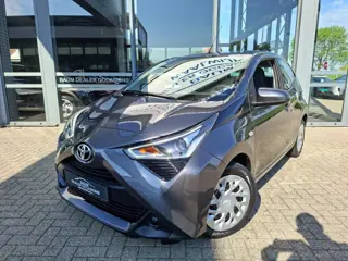 TOYOTA AYGO 1.0 VVT-I X-PLAY AIRCO CARPLAY PDC-CAMERA CRUISECONTROL