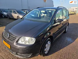 Volkswagen Touran 1.6-16V FSI Optive I rijdt super