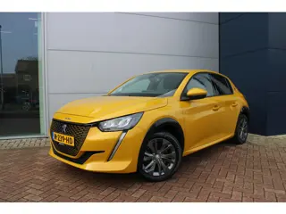 Peugeot e-208 EV Allure Pack 50 kWh Airco Adapt.Cruise Navi Camera Carplay Dealer onderhouden