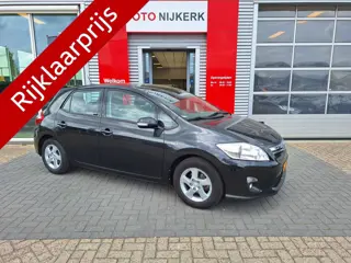 Toyota Auris 1.8 Full Hybrid Aspiration (bj 2011)