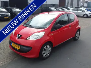 Peugeot 107 1.0-12V XR (bj 2006)