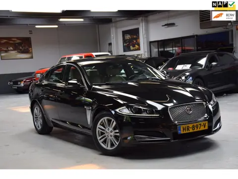 Jaguar XF 2.2D 1ste Eigenaar Org NL auto Bi-Xenon Diesel Automaat
