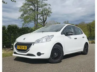 Peugeot 208 1.0 VTi Access (bj 2014)