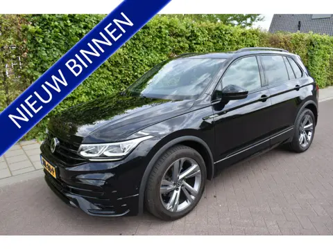 Volkswagen Tiguan 1.5 TSI R-Line '21 LEER, PANO, BLACKLINE, ACC, TREKH.