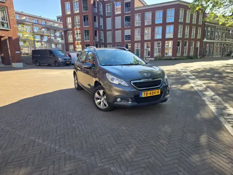 Peugeot 2008 1.2 PureTech Allure