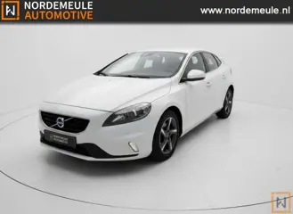 VOLVO V40 2.0 D2 SUMMUM BUSINESS. STOELVW, CRUISE, BLUETOOTH