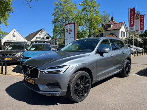 VOLVO XC60 2.0 D4 190PK AUTOMAAT / CAMERA / TREKHAAK / CARPLAY / 20'' LM-VELGEN / STOEL+STUUR VERWARMING