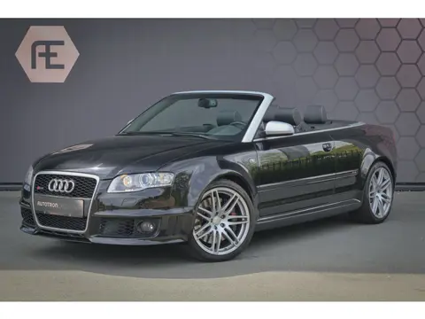 Audi RS4 Cabriolet 4.2 V8 RS 4 quattro | HANDGESCHAKELD | STOELVERWARMING | ELEKTRISCHE STOELEN | BO