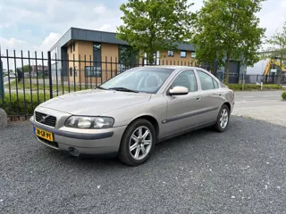 Volvo S60 2.4 Edition AUTOMAAT | APK TOT 01-2027 !
