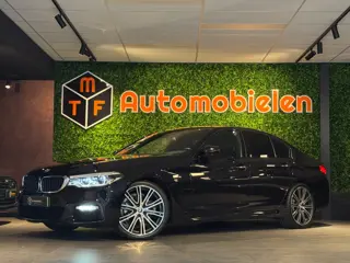 BMW 5-serie 520i High Executive M SPORT |INDIVIDUAL|MEMORY|HUD|Org.NL
