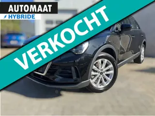 Audi Q3 45 TFSI e edition PHEV / CRUISE CONTROL / CARPLAY / CAMERA / GETINTE RAMEN / BTW / 4-SEIZOEN