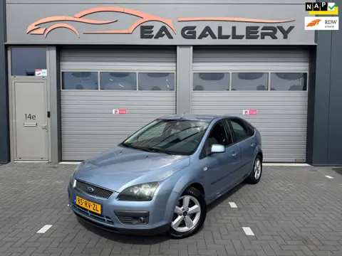 Ford Focus 2.0-16V Futura Airco NAP APK Cruise 5-deurs