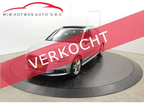 Audi A3 Sportback e-tron PHEV 2X S-line 204PK Pano Virtual Dash