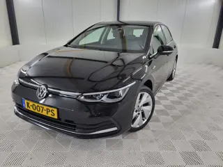 Volkswagen Golf 1.5 TSI Style, Trekhaak, i-q led, Sfeerverlichting