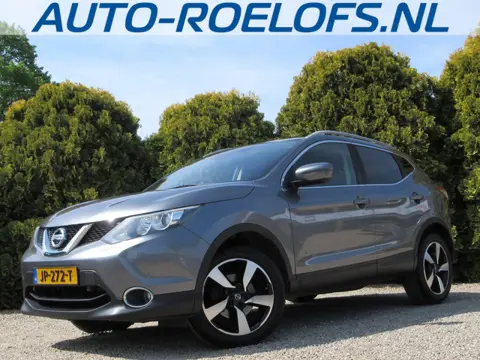 Nissan Qashqai 1.2 N-Connecta *Navi*Panoramadak*