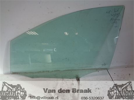 Mercedes A-Klasse 5deurs 2004-2012 Portierraam links voor