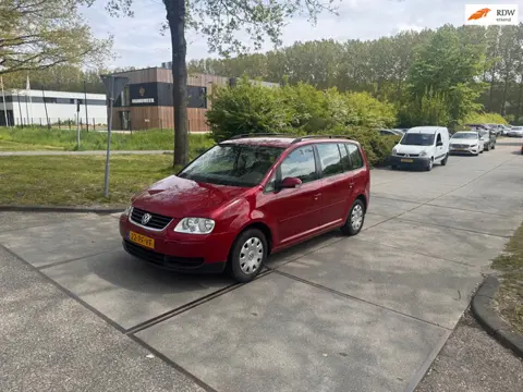 Volkswagen Touran 1.6-16V FSI Trendline Clima.Clima