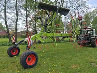 Claas Liner 1900 hark zijafleg (bj 2019)