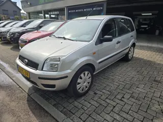 Ford Fusion 1.4-16V Style | INRUILKOOPJE | APK TOT 14-01-2027 | LEUKE AUTO | TREKHAAK |
