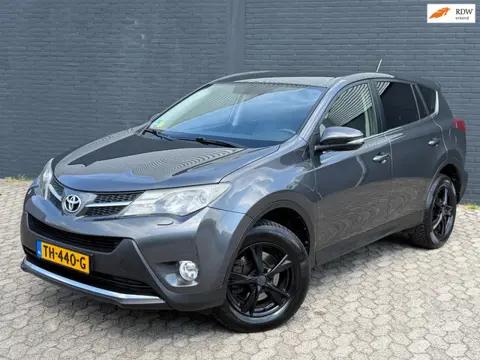 Toyota RAV4 2.0D Executive Business|LEER|NAVI|CAMERA|KEYLESS|CRUISE|CLIMA
