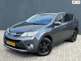 Toyota RAV4 2.0D Executive Business|LEER|NAVI|CAMERA|KEYLESS|CRUISE|CLIMA