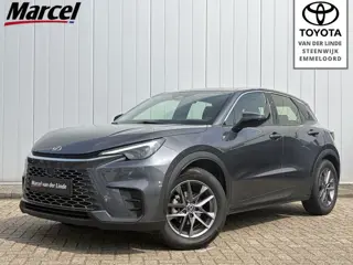 Lexus LBX Business Line 2WD Parkeer en Dodehoek Sensoren Stoel Stuur Verwarming